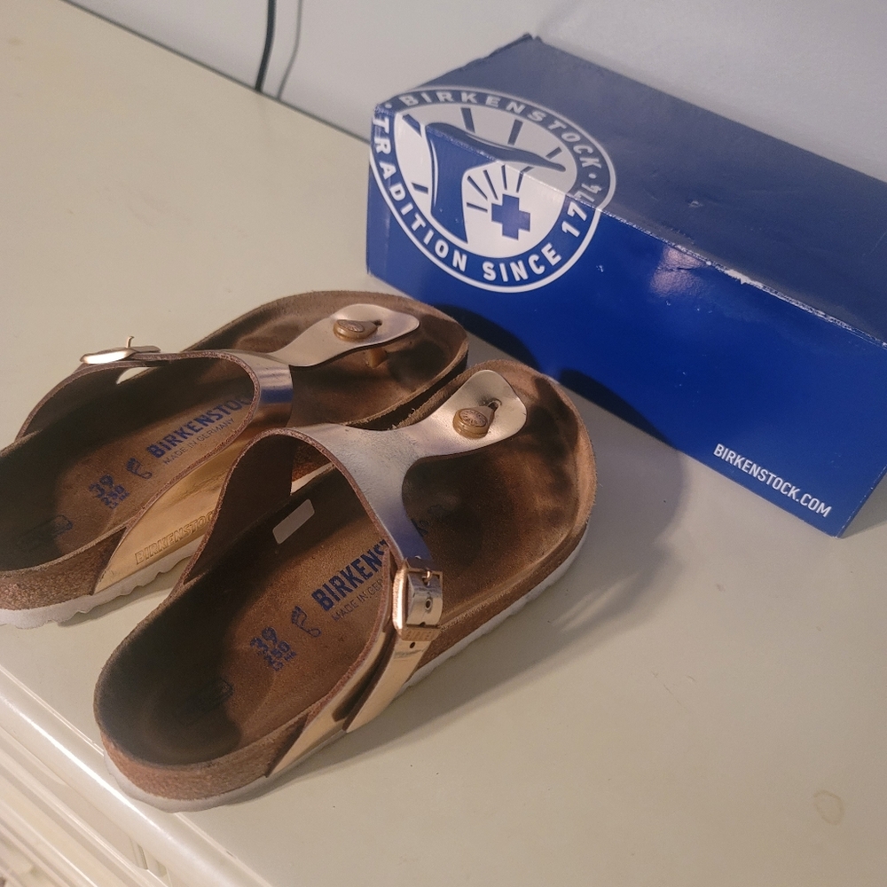 Birkenstock Gizeh sandals